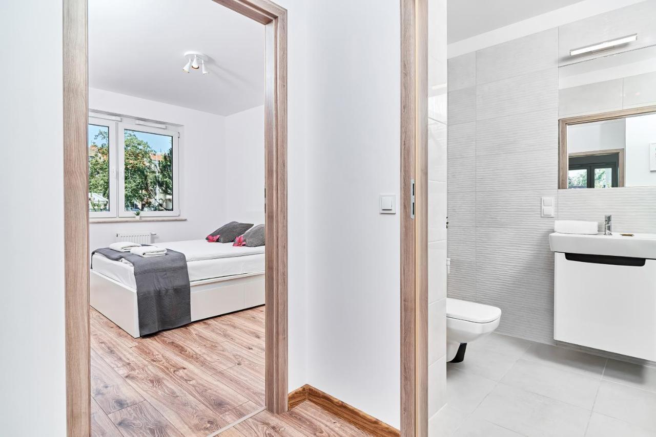 Modern Apartments Wroclaw By Renters Exterior photo