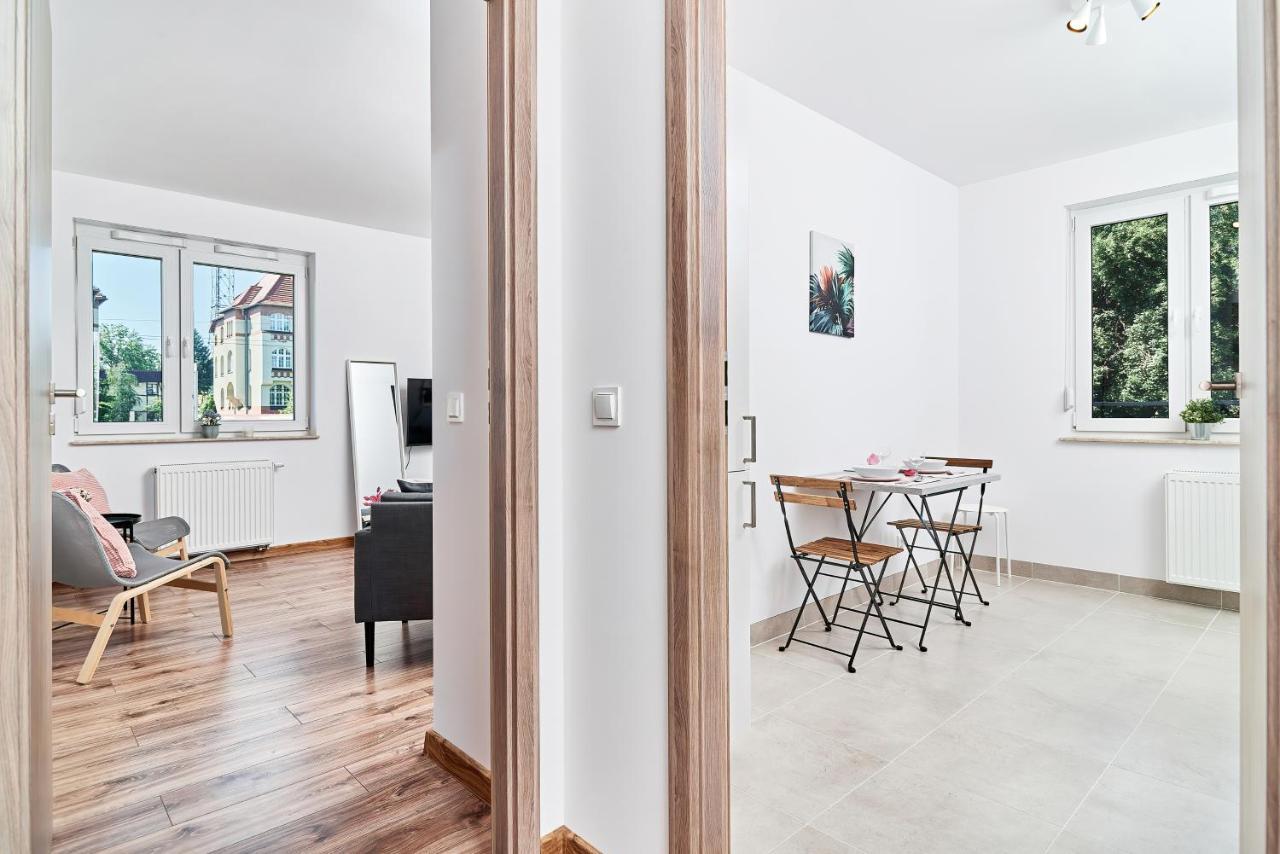 Modern Apartments Wroclaw By Renters Exterior photo